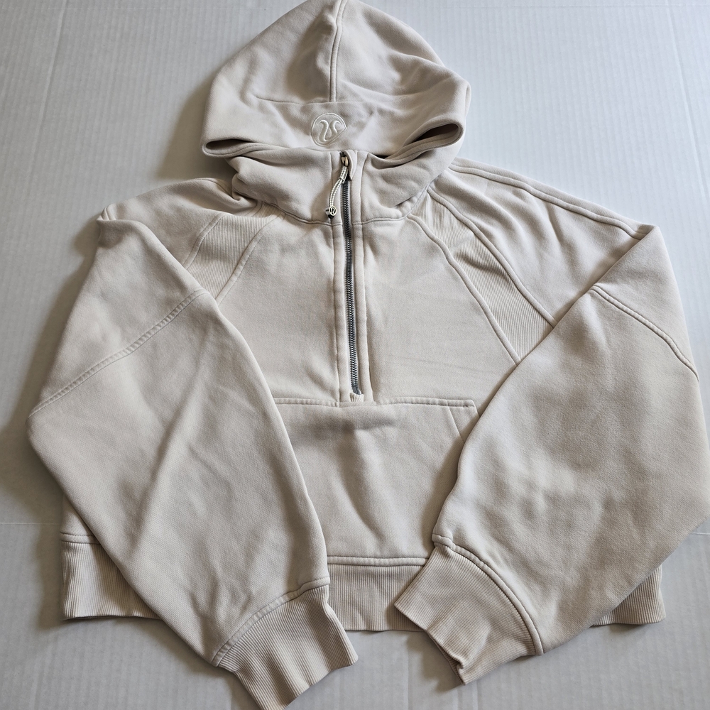 Lululemon Scuba